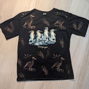 Amaya Men's multi T-shirt - Vintage Galapagos Island - All Over Graphic Design